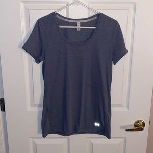Womens Under Armour shirt